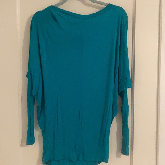 Dolman top - Picture 3 of 3